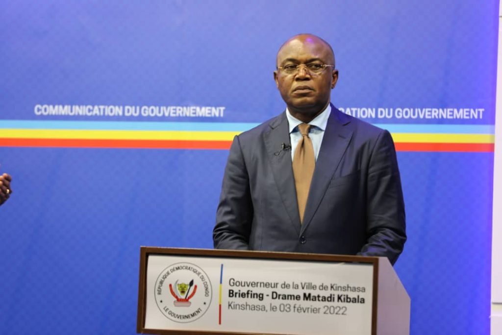 Au lendemain du drame de Matadi Kibala le gouverneur de Kinshasa, Ngobila, a contredit les statistiques données par le ministre des médias et porte-parole du gouvernement, Patrick Muyaya, le jour du drame.