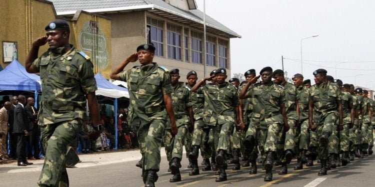 Nord-Kivu : Interdiction de la vente des tenues semblables aux uniformes militaires.