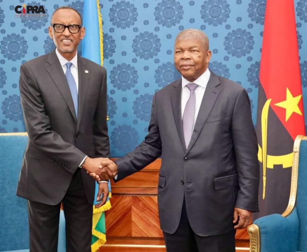 Rencontre au Sommet entre le Président Lourenço et le Président Kagame pour la Paix en RDC